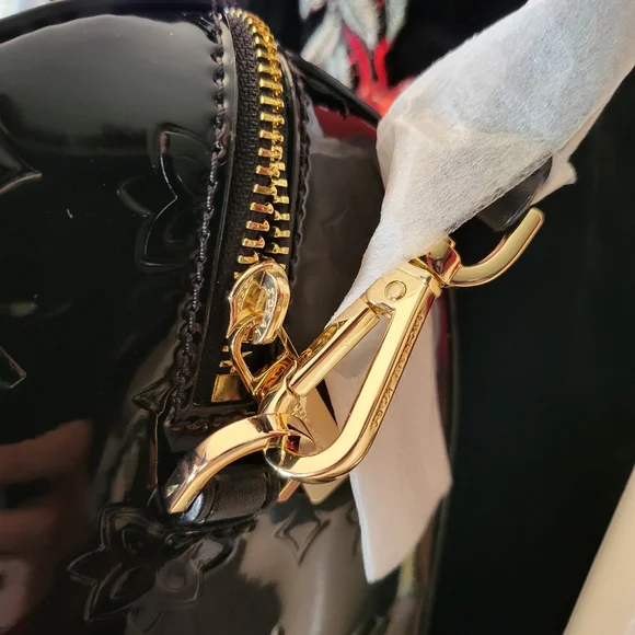 COPY - 🆕️NWT Authentic MICHAEL KORS MIRROR METALLIC KARA LARGE SATCHEL DUFFLE B - Picture 7 of 12